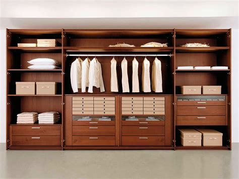 El armario ideal para cada tipo de habitación | Muebles ...