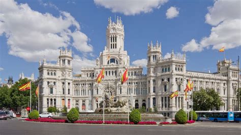 El Ayuntamiento de Madrid recorta un 19% su deuda mientras ...