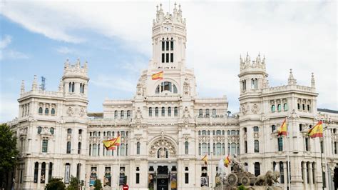 El Ayuntamiento de Madrid reduce un 27% su gasto en ...