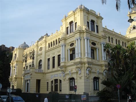 El Ayuntamiento de Málaga cumple 525 años | Ayuntamientos ...