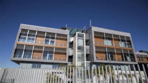 El Banco Sabadell vende Ciudad Ros Casares por 30 millones