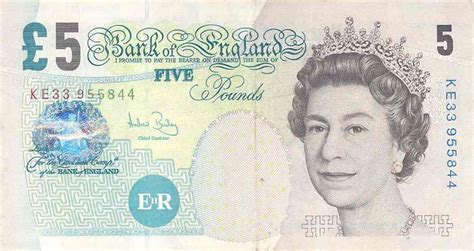 El billete de cinco libras de papel dejará de ser de curso ...