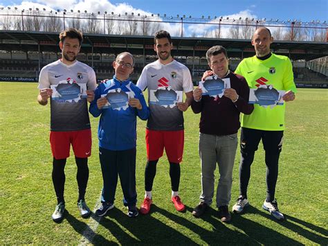 El Burgos Club de Fútbol se une a la camapaña Romper ...