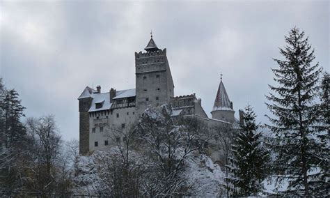 El Castillo de Bran, Rumanía | El castillo de Drácula ...