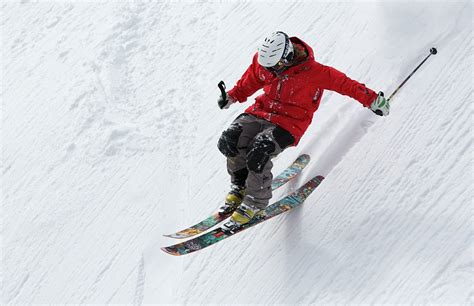 El coste de esquiar sin un seguro   Libertad Digital