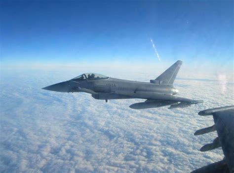 El Ejército del Aire tiene 61 cazas Eurofighter y le ...