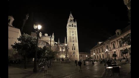 El embrujo de la noche de Sevilla