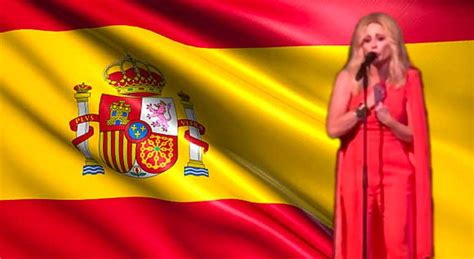 El himno de España de Marta Sánchez, de  popstar  en horas ...