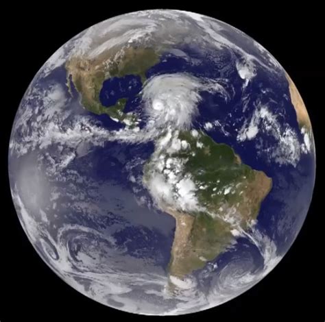 El huracán Sandy, visto desde el espacio