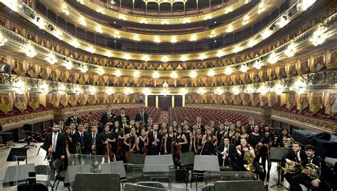 El Instituto Superior de Arte del Teatro Colón y el Dr ...