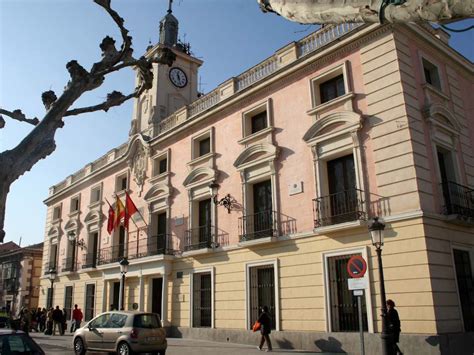 El Mercado de la Aljama regresa a Alcalá con actividades ...