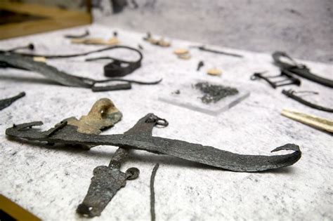 El Museo de Prehistoria exhibe armas de guerreros íberos ...