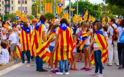 El  no  a la independencia de Cataluña ganaría por dos décimas