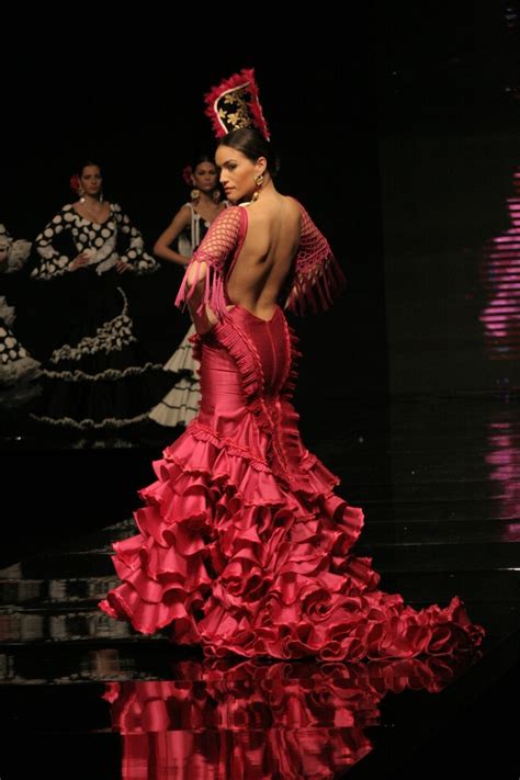 El Salón Internacional de la Moda Flamenca SIMOF reune ...