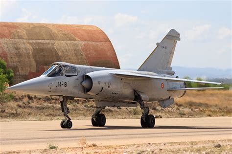 El “nuevo” avión de combate para la Fuerza Aérea Argentina ...