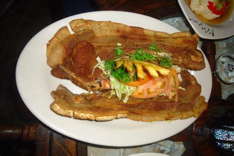 El Triángulo Seafood   Guayanilla | Sal.pr