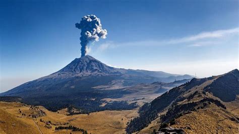 El volcán Popocatépetl en México hace explosión | CNN