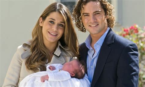 Elena Tablada sale con el sobrino de una princesa ...