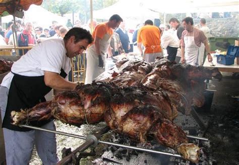 Enciso celebra su tradicional Día de la vaca asada | La ...