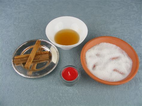 Endulzamiento con miel, azúcar y canela   TarotPaloma.com