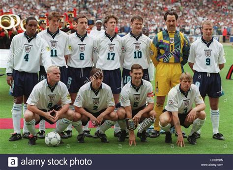 ENGLISH FOOTBALL TEAM ENGLAND 10 June 1996 Stock Photo ...