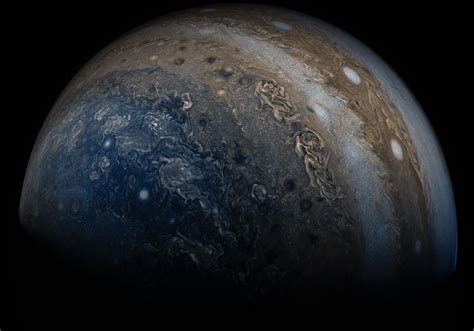 Enhance! NASA eyes Jupiter s crazy multicolored clouds   CNET