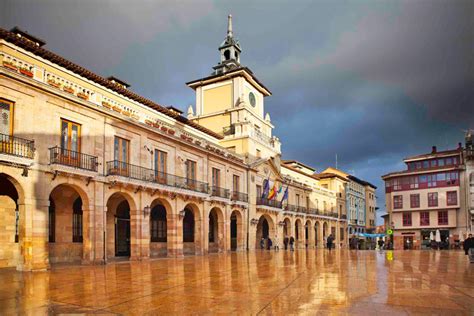 EnjoyAsturias | Oviedo te ofrece historia, naturaleza ...