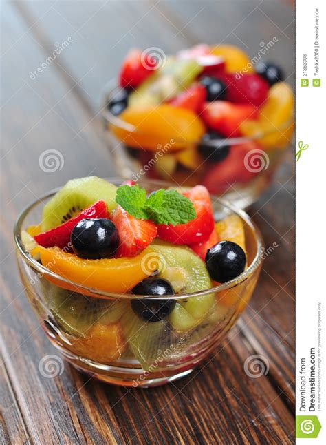 Ensalada de fruta fresca foto de archivo. Imagen de fondo ...