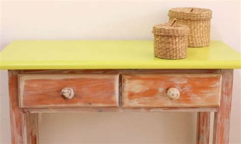Envejecer mueble de madera con efecto pintura a la tiza ...