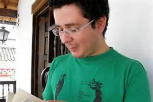 Escritor  piedecuestano  gana Premio literario en España ...