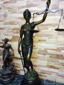 escultura en bronce de la dama de la justicia     Comprar ...