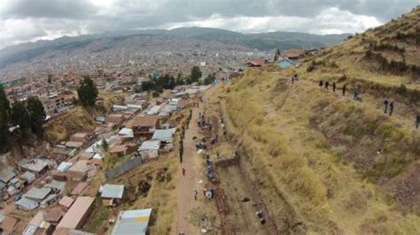 Especialistas y población de Cusco trabajan en ...