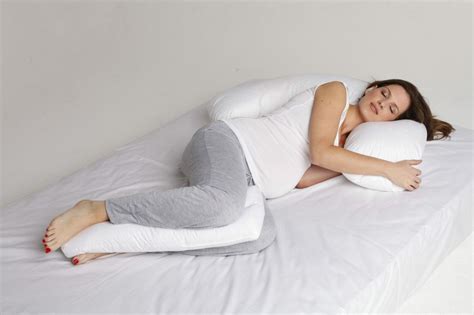 Esta es la posición correcta para dormir si estás embarazada