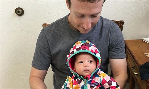 Facebook founder Mark Zuckerberg gets his baby girl ...