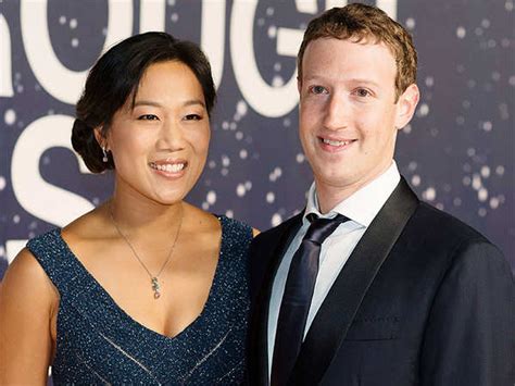 Facebook s CEO Mark Zuckerberg, wife Priscilla Chan ...