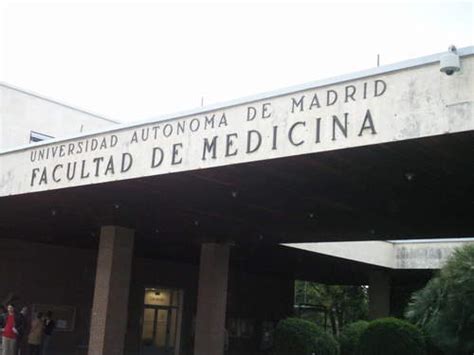 Facultad De Medicina  U.A.M.  | Ramiro Restaurantes