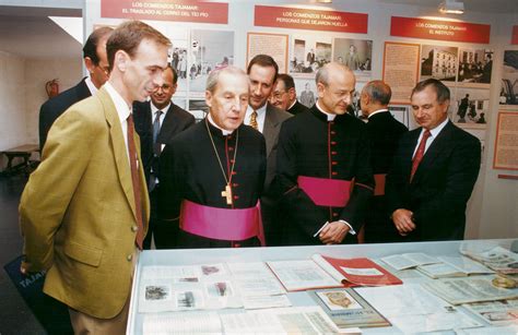 Fallece Mons. Javier Echevarría, prelado del Opus Dei ...