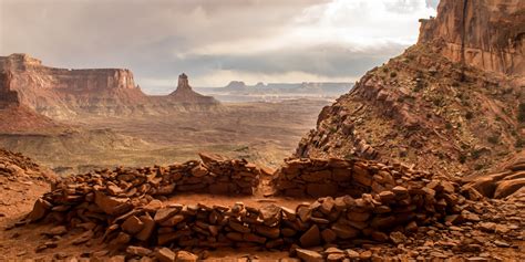 False Kiva   Canyonlands National Park   hiking in Utah