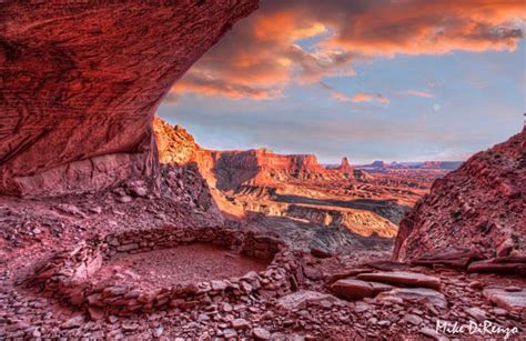 False Kiva, San Juan County, Utah   False Kiva can be ...