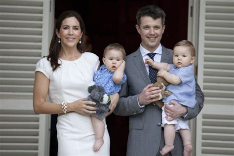 Federico y Mary de Dinamarca y sus hijos concluyen sus ...