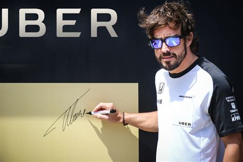 Fernando Alonso ficha por Uber | El Mundo Today