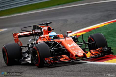 Fernando Alonso, McLaren, Spa Francorchamps, 2017 · F1 Fanatic