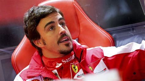 Fernando Alonso:  Pirelli solo ayuda a dos equipos ...