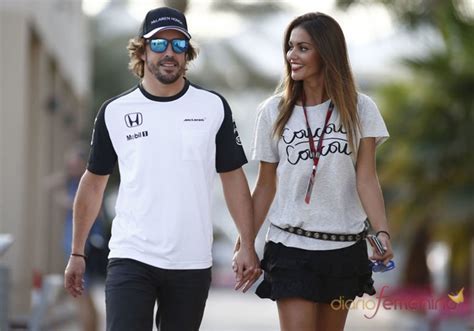 Fernando Alonso y Lara Álvarez, enamoradísimos