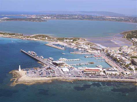 Ferry a Formentera | Barcos Baratos a Formentera | Reserva ...