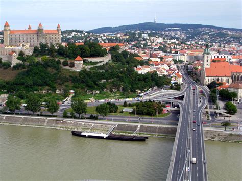 Fichier:Bratislava 2008 01.JPG — Wikipédia