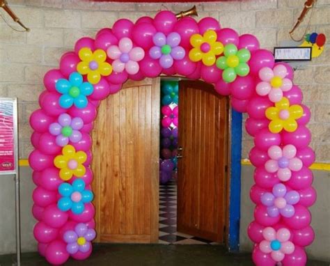 Fiestas de cumpleaños y decoración con globos