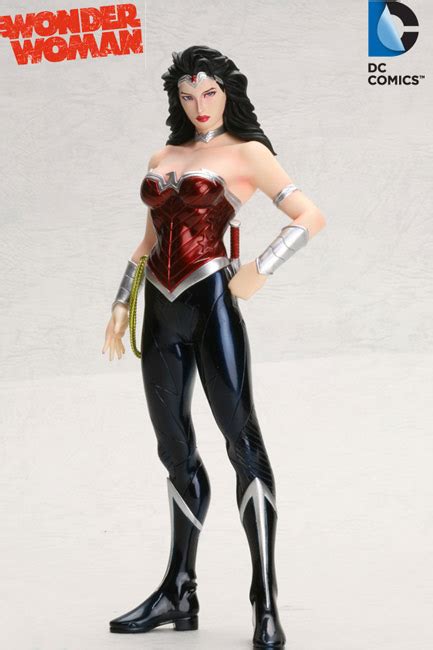Figura Artf+ Wonder Woman New 52 DC Comics