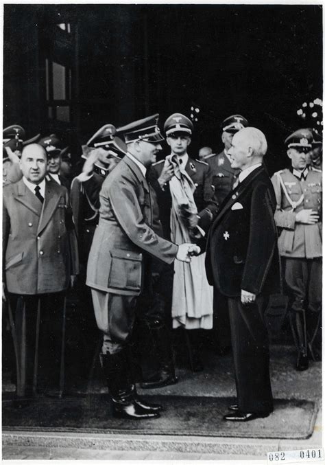 File:Adolf Hitler and Gustav Krupp von Bohlen und Halbach ...
