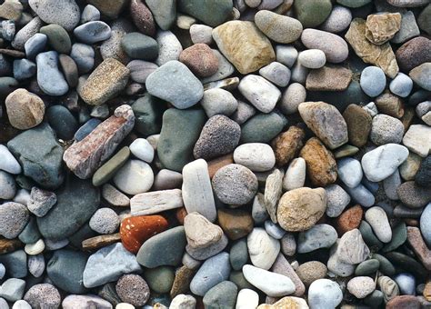 File:Beach Stones 2.jpg   Wikimedia Commons